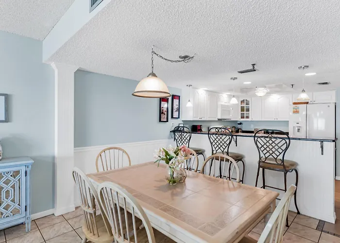 Apartment Dollar 103 *